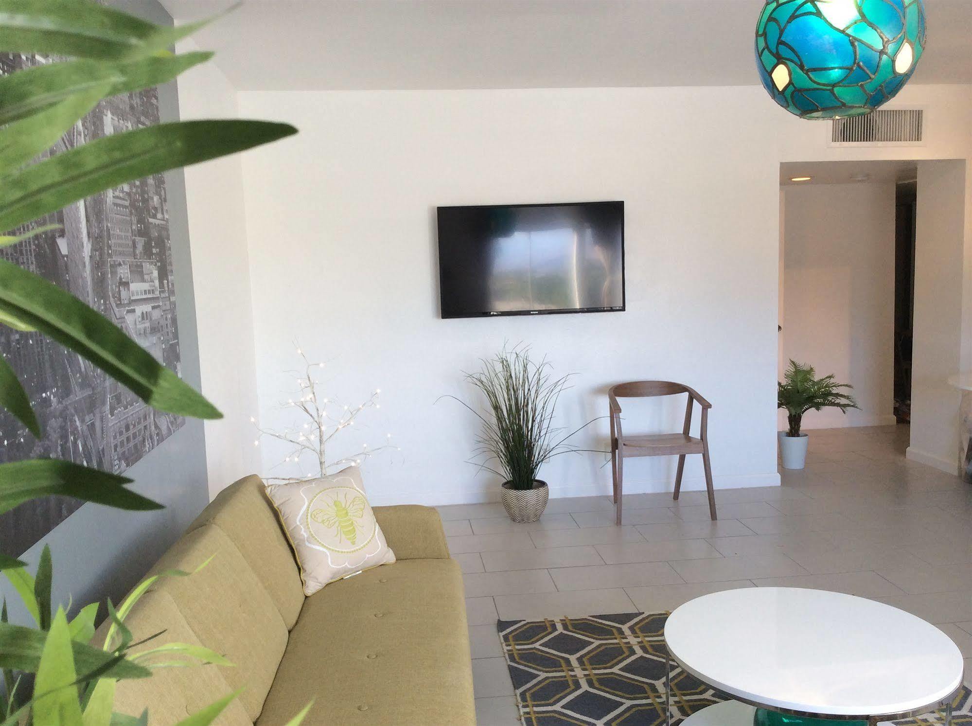 Modern Downtown Condo Palm Springs Exteriér fotografie