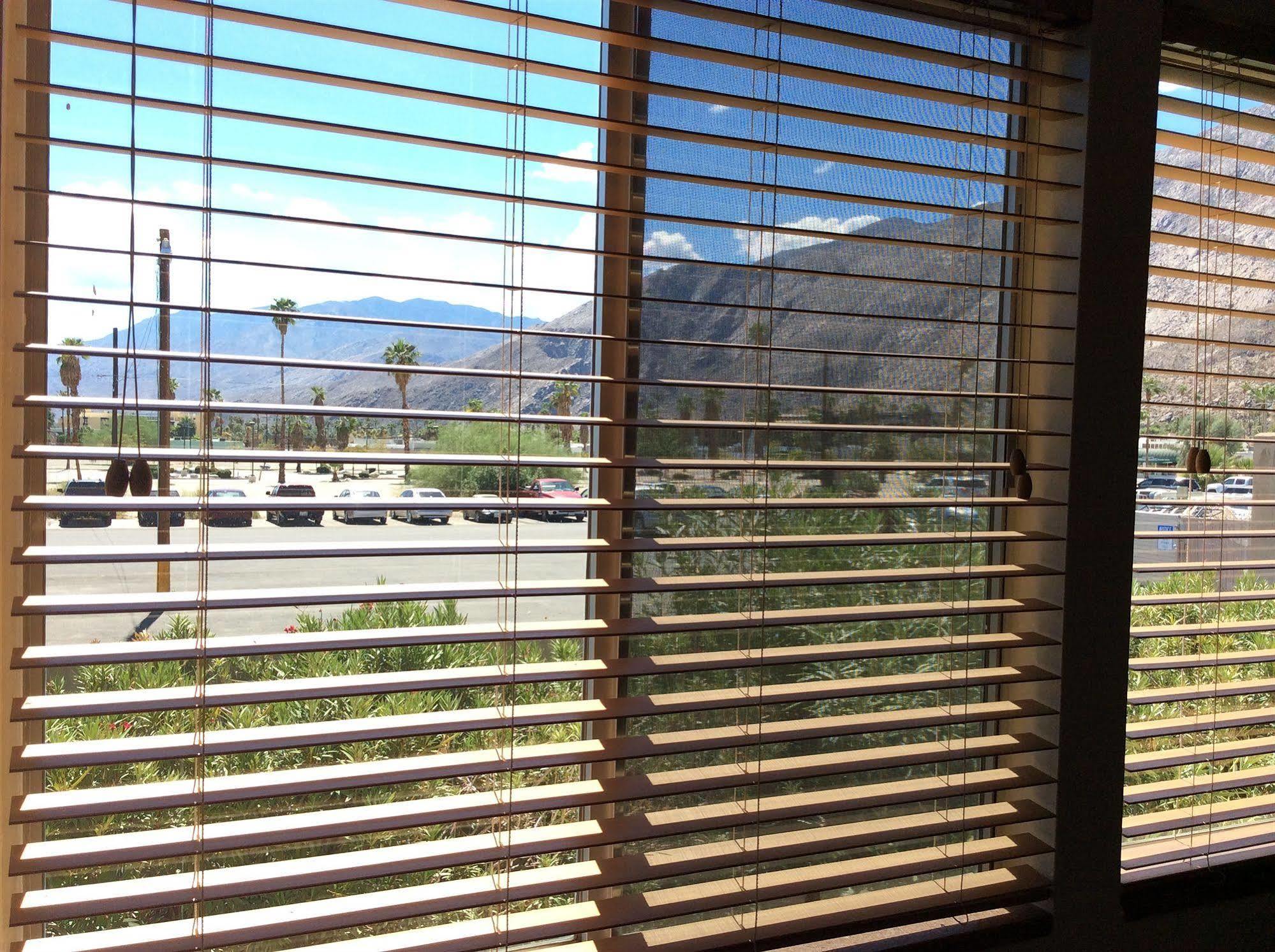 Modern Downtown Condo Palm Springs Exteriér fotografie